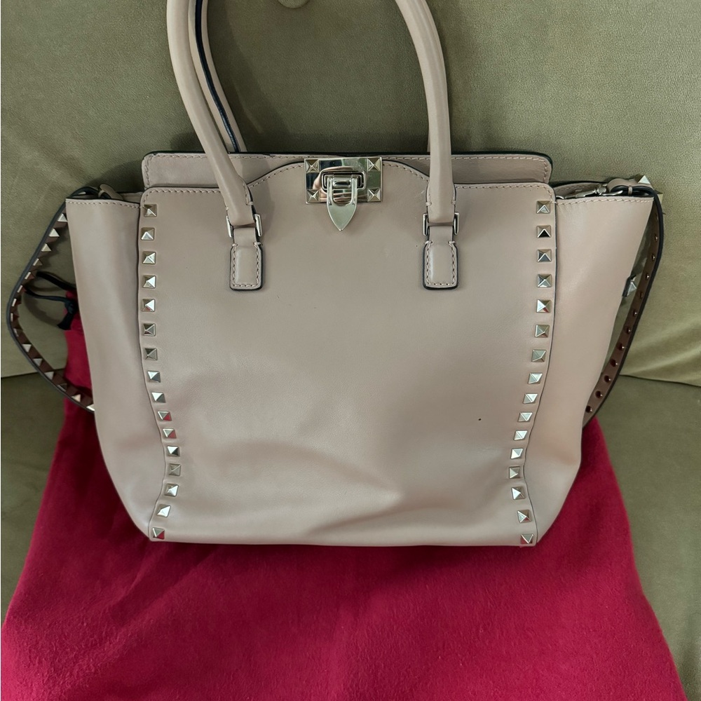 Valentino Garavani Cream Tote Bag with Structured Design and Silver-Toned Studs